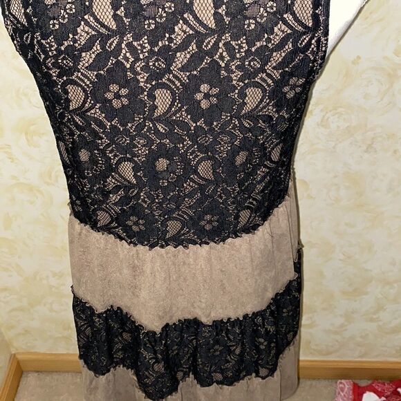 NWT!! Entro Taupe Vest!!  - Picture 7 of 9